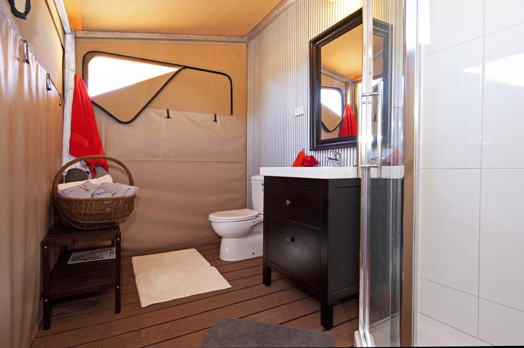 Squeakywindmill Boutique Tent B&B 앨리스 스피링스 외부 사진